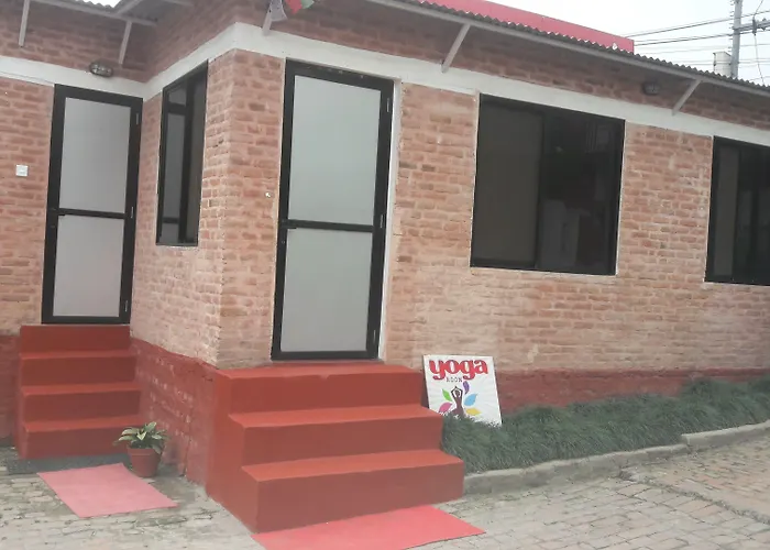 Bed & Breakfast Cocina Mitho Chha 2*